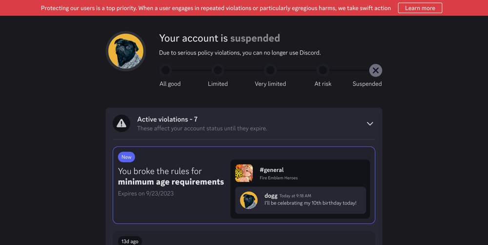 Discord Your account is suspended页，红色横幅和Active violations里一条未满最低年龄的违规