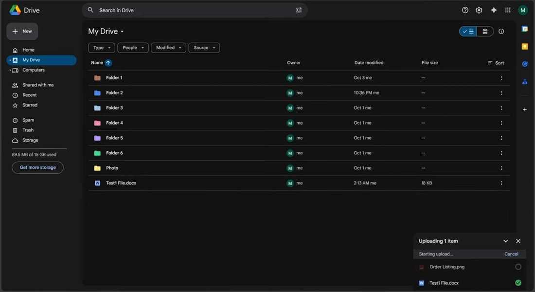 Drive右下角Uploading 1 item进度框，Test1 File.docx已显示绿色对勾